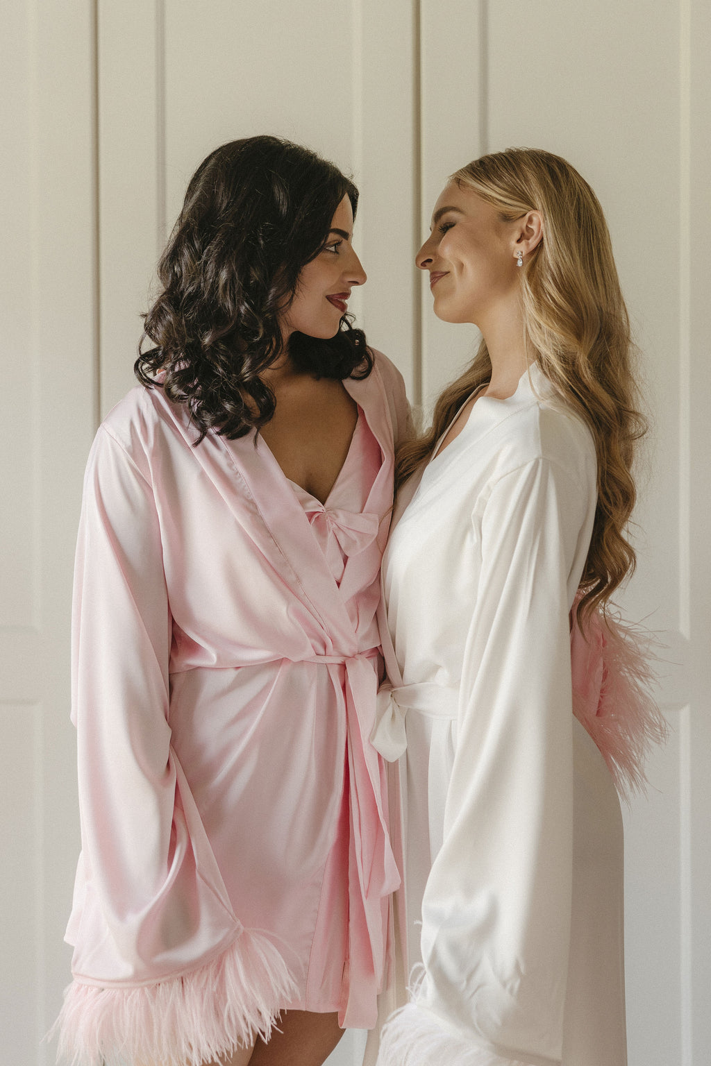 Short Feather Trim Bridesmaids Robe