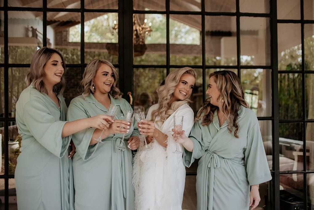 Short Bell Sleeve Ostrich Feather Robe